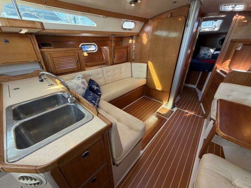 36ft Catalina Yacht For Sale