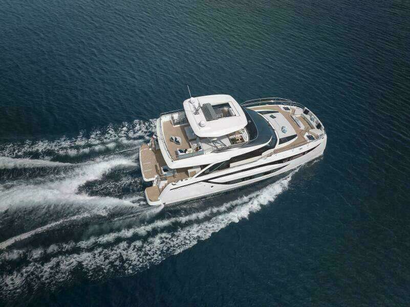 2025 M8 65 Prestige M8 Multi-Hull Power Catamaran - Manufacturer Running Profile