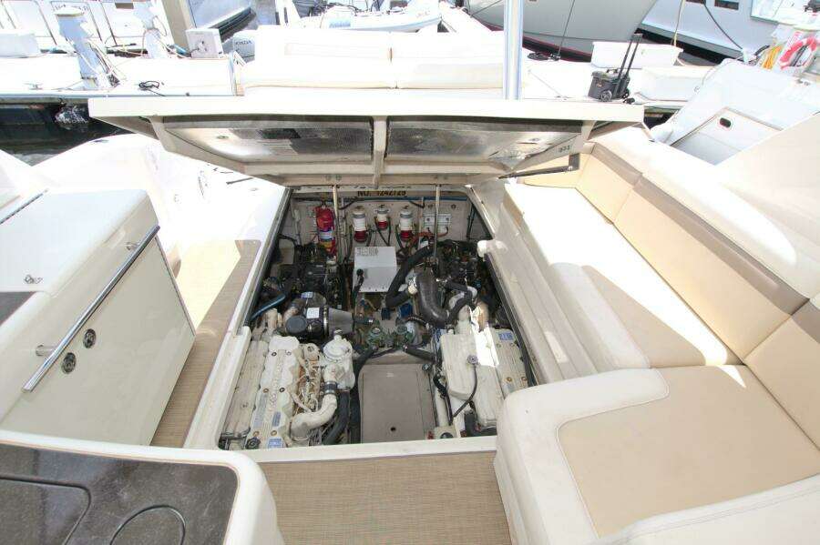 Sun Daze 45ft Sea Ray Yacht For Sale