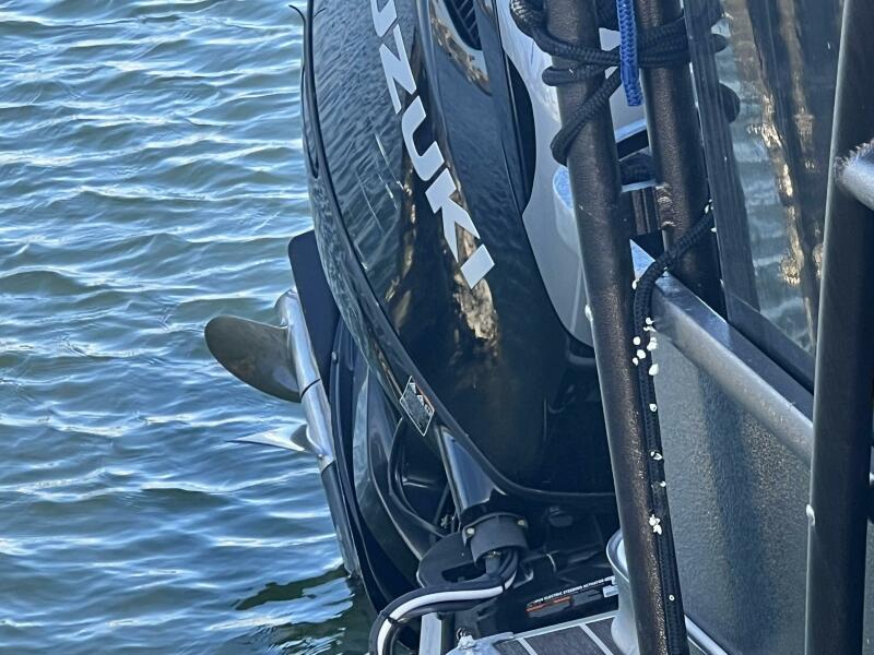 35' 2023 Premier 330 Escalante