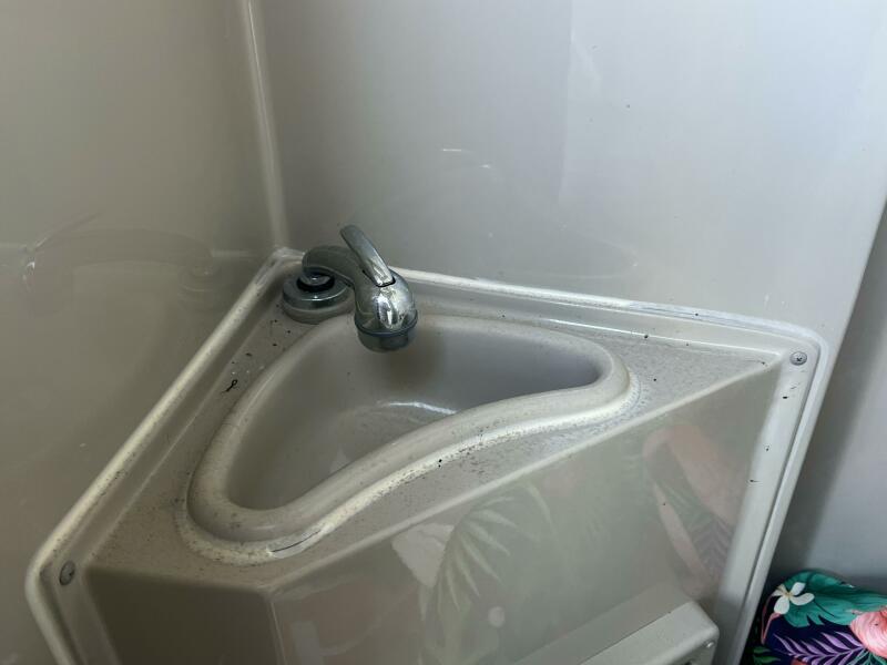 35' 2023 Premier 330 Escalante