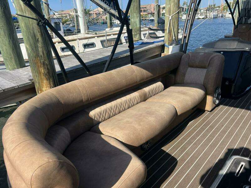 35ft Premier Yacht For Sale