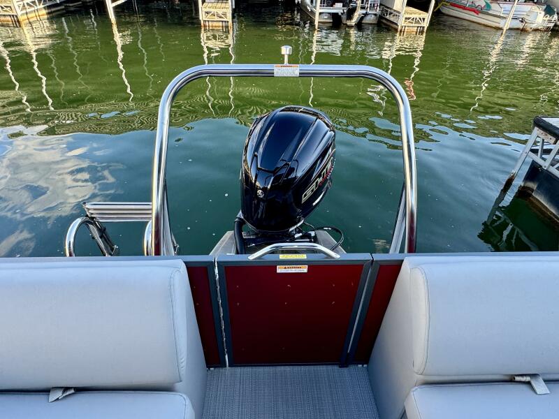 22' 2023 Veranda Vertex VTX 22R TritoonFL