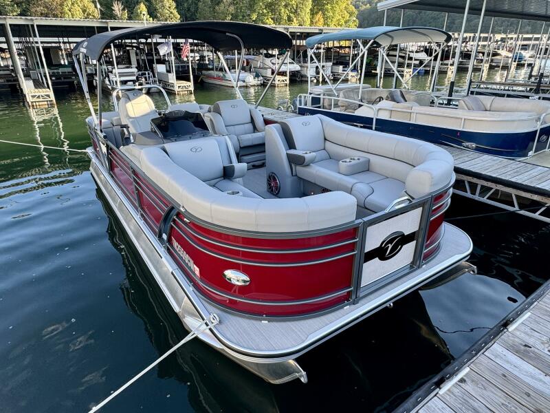 22' 2023 Veranda Vertex VTX 22R TritoonFL