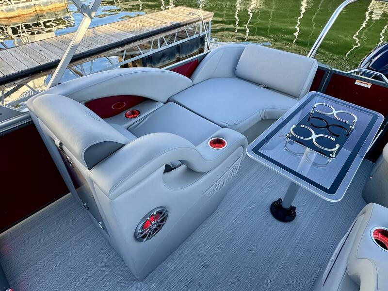 22' 2023 Veranda Vertex VTX 22R TritoonFL