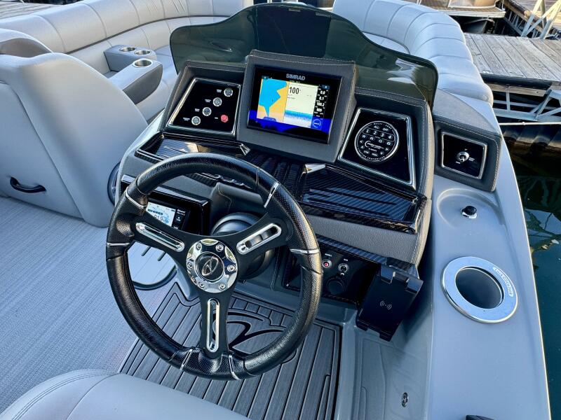 22' 2023 Veranda Vertex VTX 22R TritoonFL