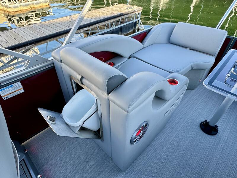 22' 2023 Veranda Vertex VTX 22R TritoonFL