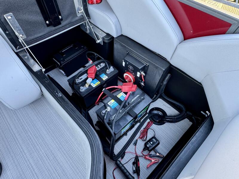 22' 2023 Veranda Vertex VTX 22R TritoonFL