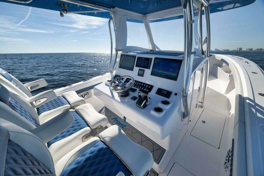 36ft Front Runner Yacht For Sale
