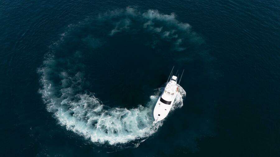 2001 Hatteras 60 Convertible - Sinyorita Salada