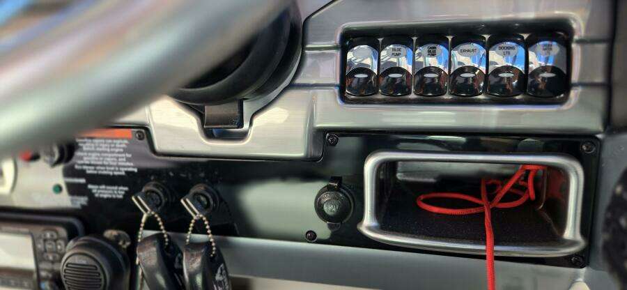 33ft Formula Yacht For Sale