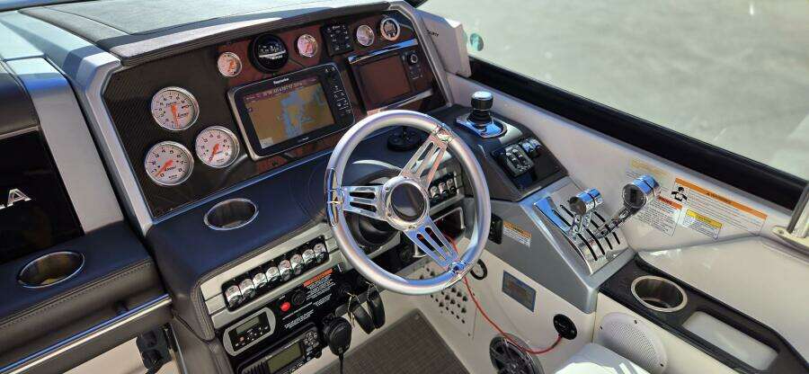 33ft Formula Yacht For Sale