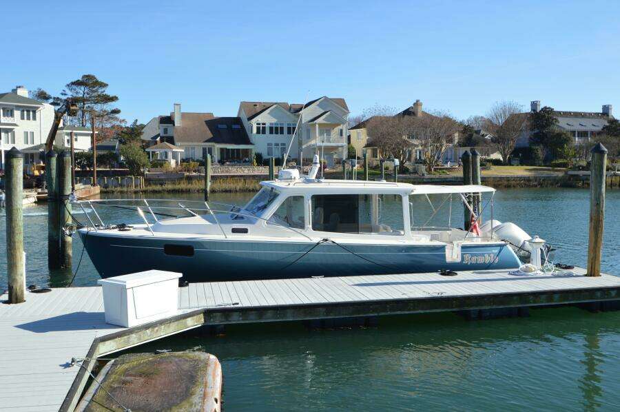 Ramble 35ft MJM Yacht For Sale