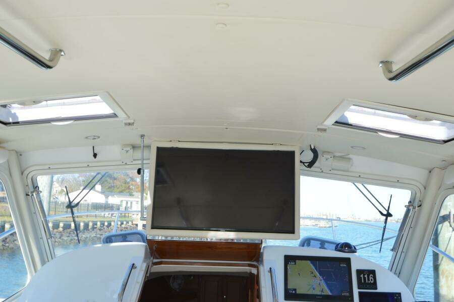 Ramble 35ft MJM Yacht For Sale