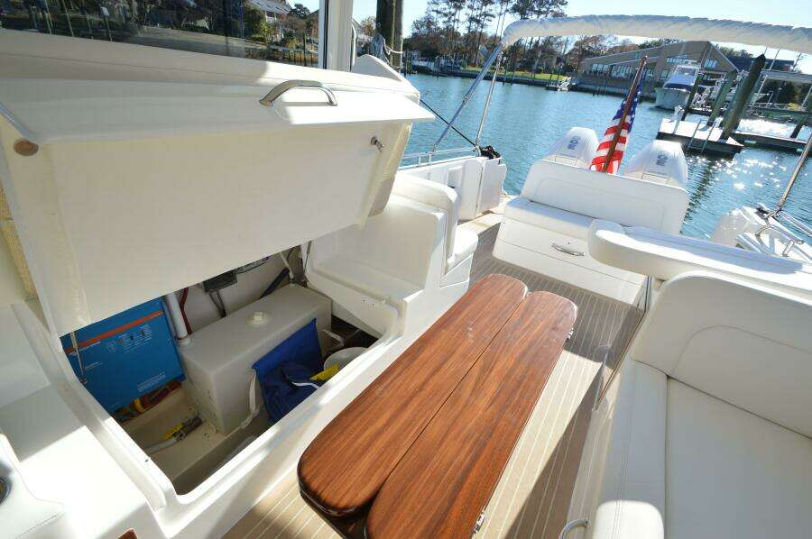 Ramble 35ft MJM Yacht For Sale