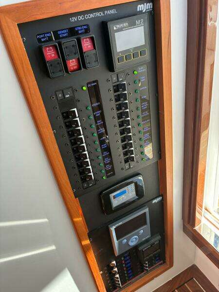 Ramble 35ft MJM Yacht For Sale