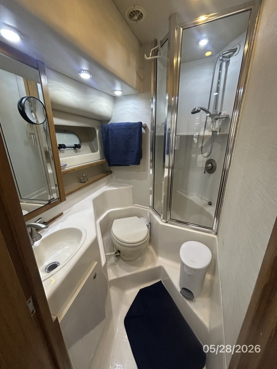 1998 Bayliner 4788