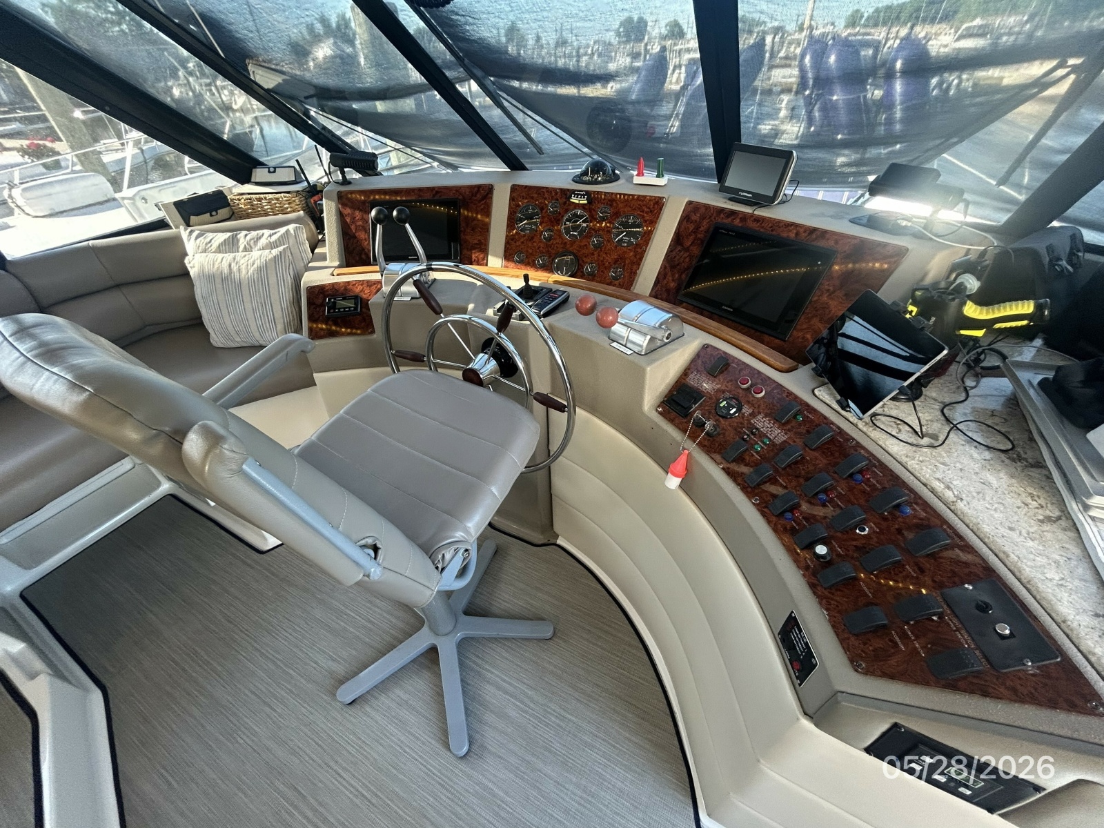 1998 Bayliner 4788