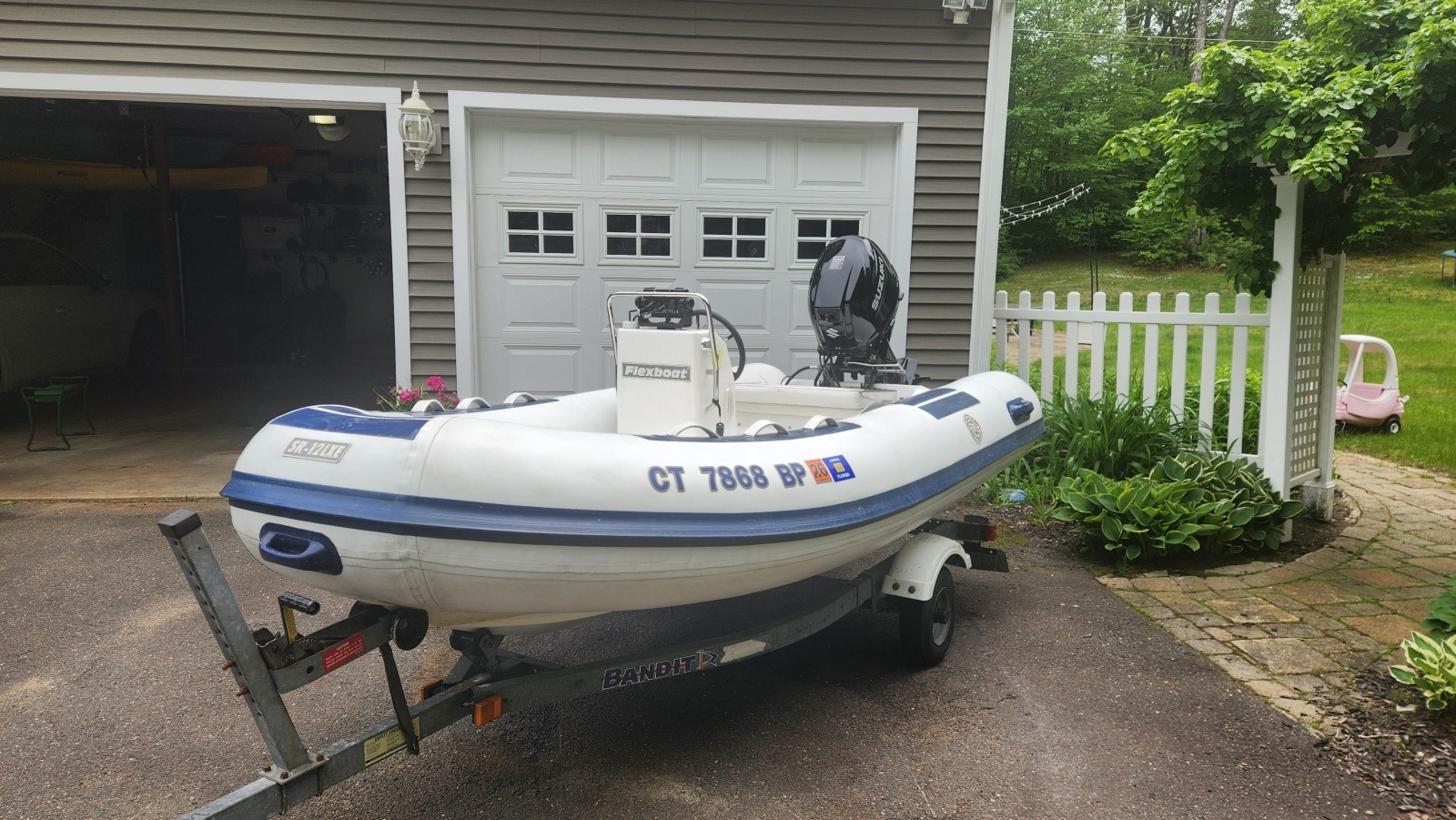 47' Bayliner tender