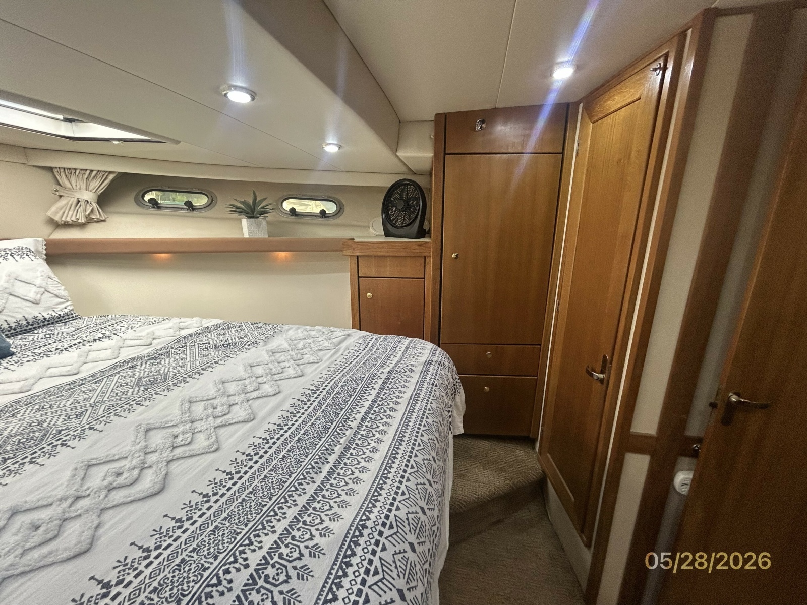 1998 Bayliner 4788