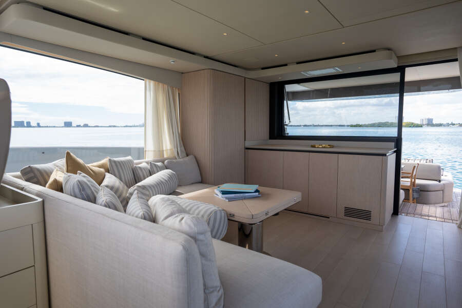 57ft Azimut Yacht For Sale