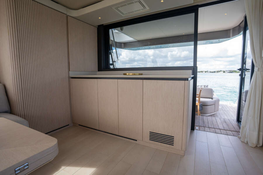 57ft Azimut Yacht For Sale