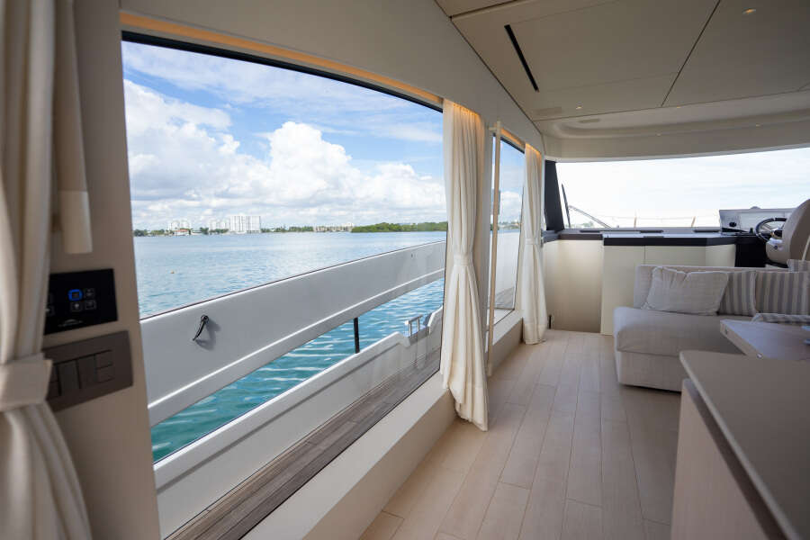 57ft Azimut Yacht For Sale