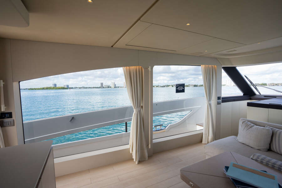 57ft Azimut Yacht For Sale