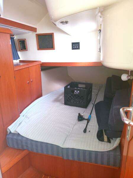 INVICTUS 45ft Jeanneau Yacht For Sale