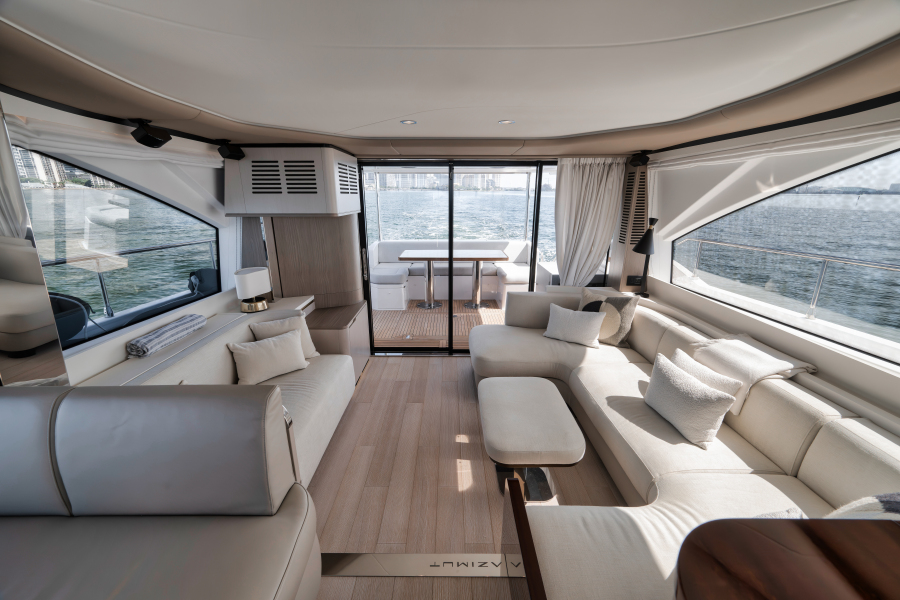 60' 2022 Azimut FLYBRIDGE