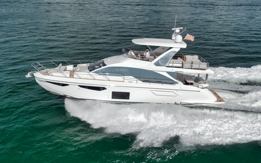 60' 2022 Azimut FLYBRIDGE