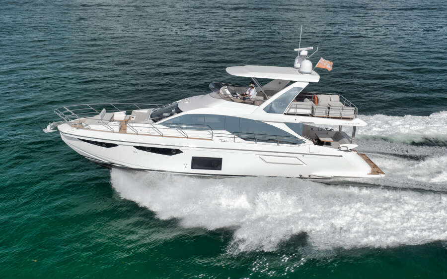 60ft Azimut Yacht For Sale