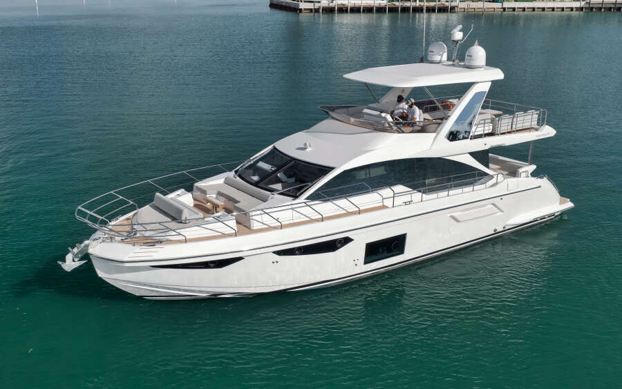 60ft Azimut Yacht For Sale