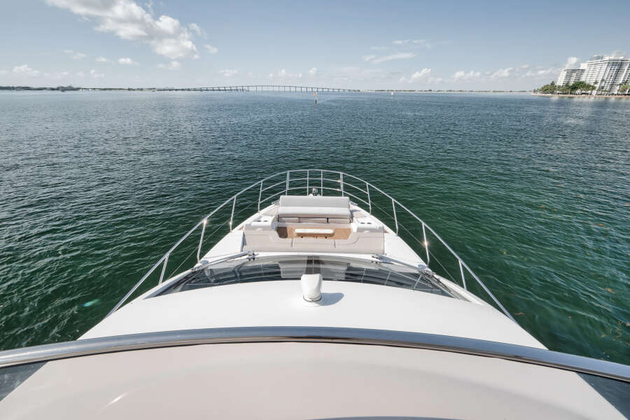 60ft Azimut Yacht For Sale