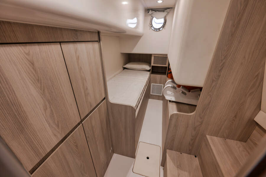 60ft Azimut Yacht For Sale