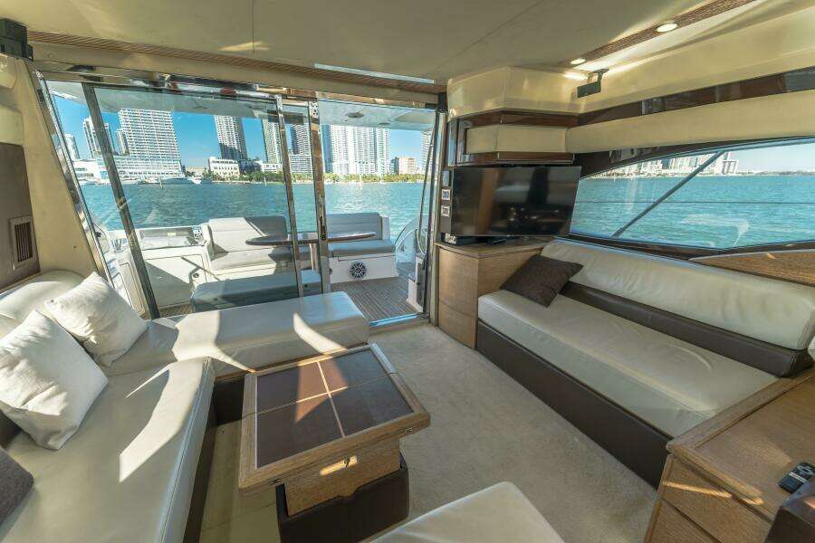PRIME TIME 48ft Azimut Yacht For Sale