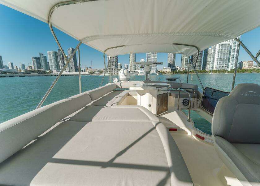 PRIME TIME 48ft Azimut Yacht For Sale