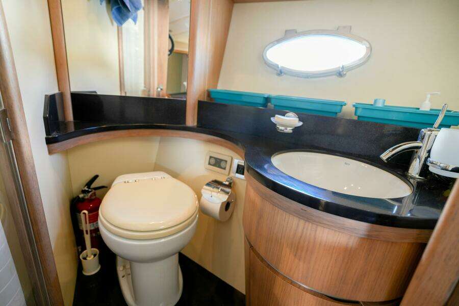 SANGRIA 35ft Astondoa Yacht For Sale