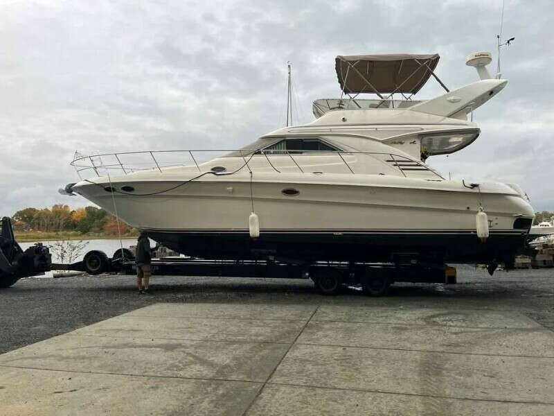 40ft Sea Ray Yacht For Sale
