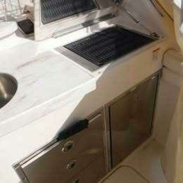 33ft Grady White Yacht For Sale