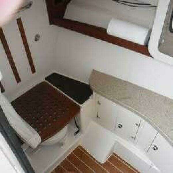33ft Grady White Yacht For Sale
