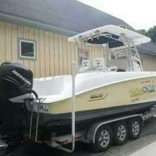 32ft Boston Whaler Yacht For Sale