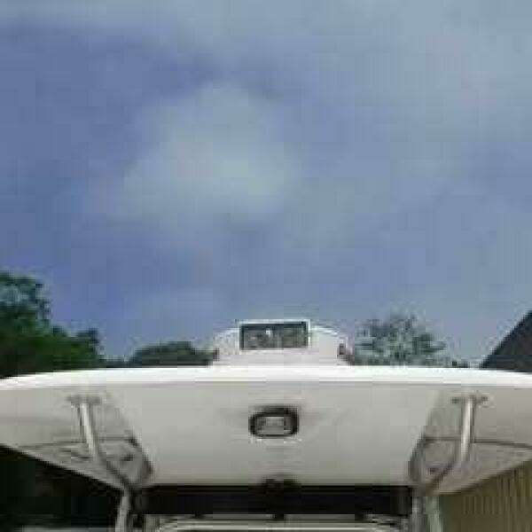 32ft Boston Whaler Yacht For Sale