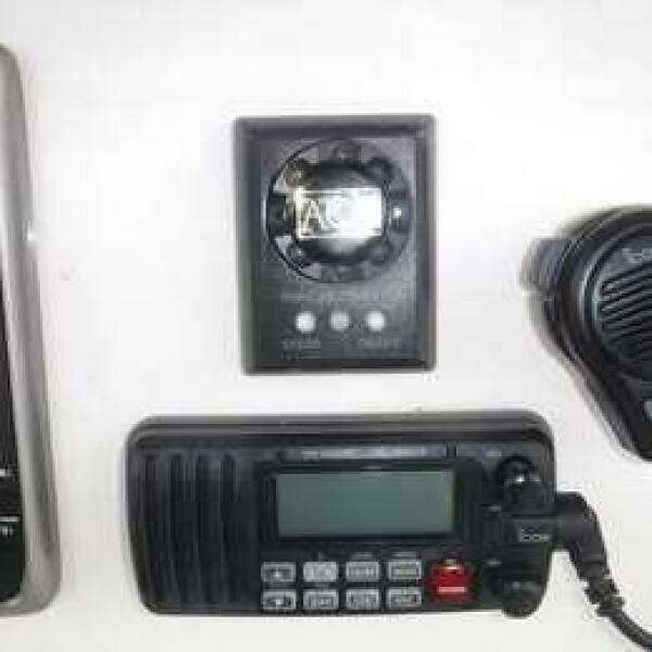 32ft Boston Whaler Yacht For Sale