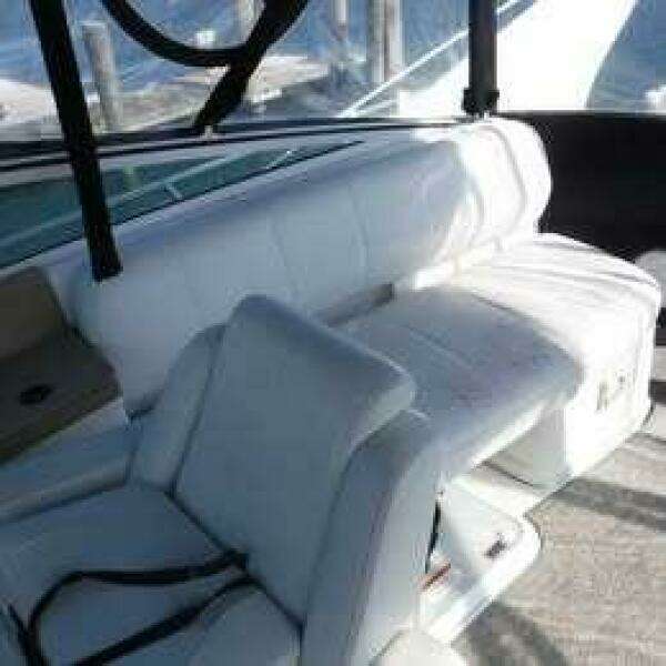 35ft Carver Yacht For Sale