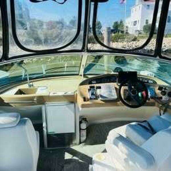 35ft Carver Yacht For Sale