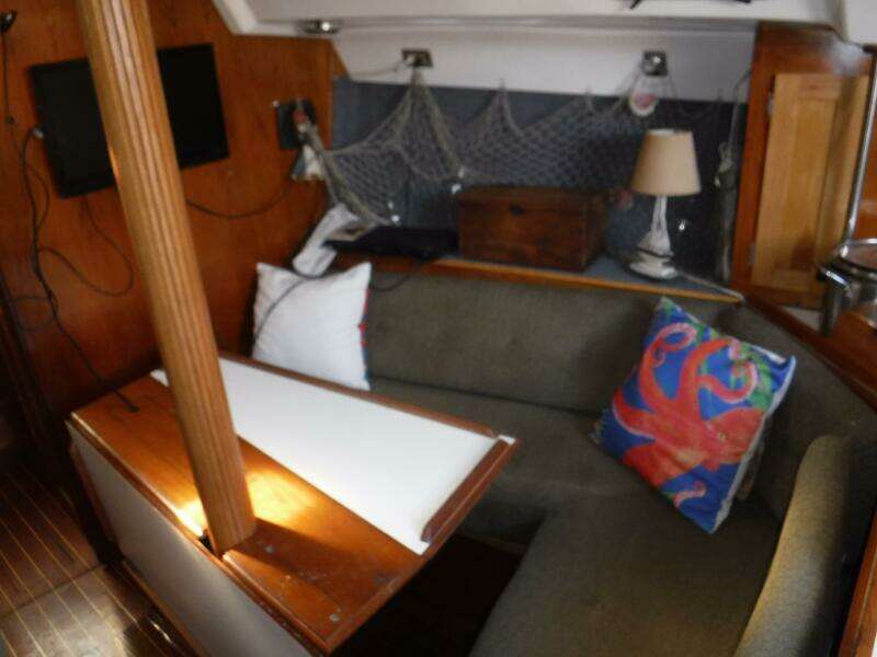 40ft Hunter Yacht For Sale