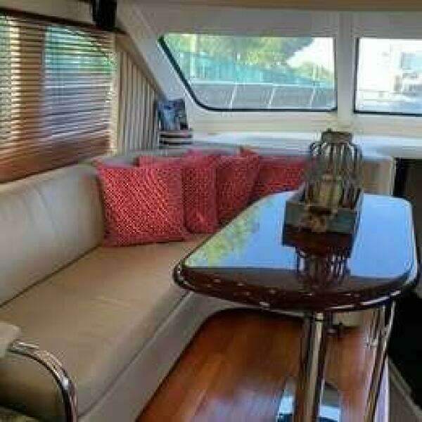 52ft Sea Ray Yacht For Sale