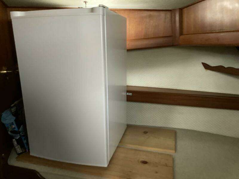 36ft Albin Yacht For Sale