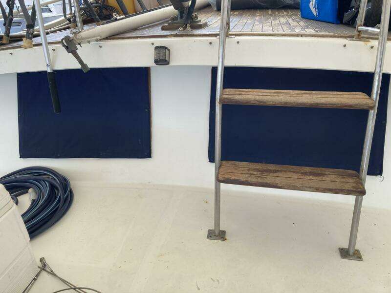 36ft Albin Yacht For Sale